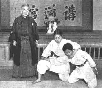 Jigoro_Kano_women_self_defence_Kodokan.jpg